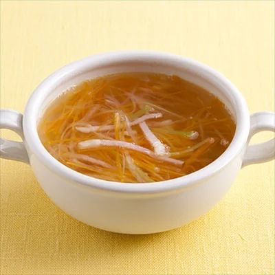 【関連レシピ】せん切り野菜のコンソメスープ
