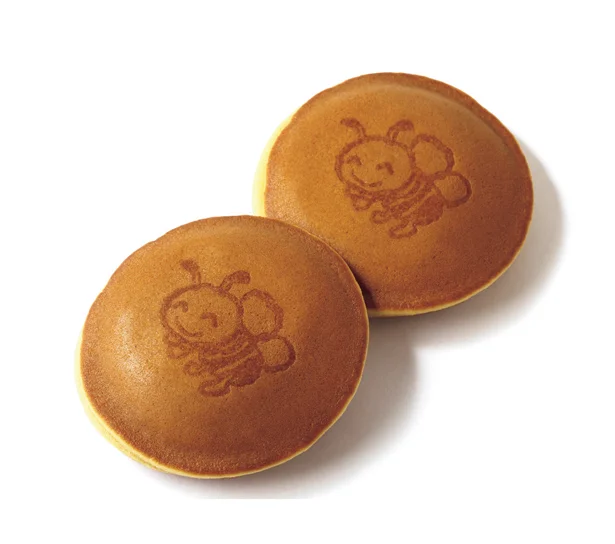 もちもちの生地がクセになる! 10個入り1,800円/山田養蜂場