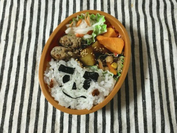 まさに「食べちゃいたいくらいかわいい」子どもをお弁当に！　キャラ弁「にがおえ弁当」（投稿者：midori さん）