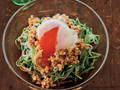温玉納豆ぶっかけ麺