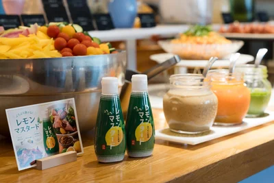 イベントではサラダのコーナーに設置されていました