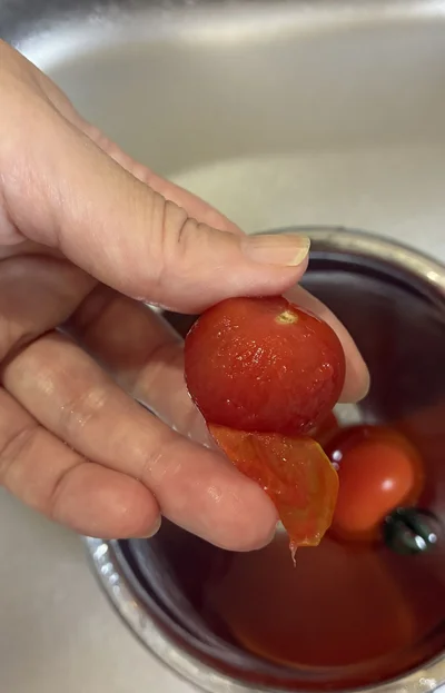 できるだけ早く剥くのがコツ▶外出時の便利ワザ（⇒次へ）