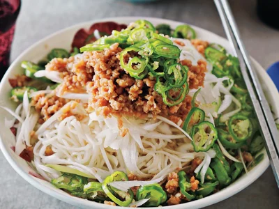 そぼろとししとうの冷やしあえ麺