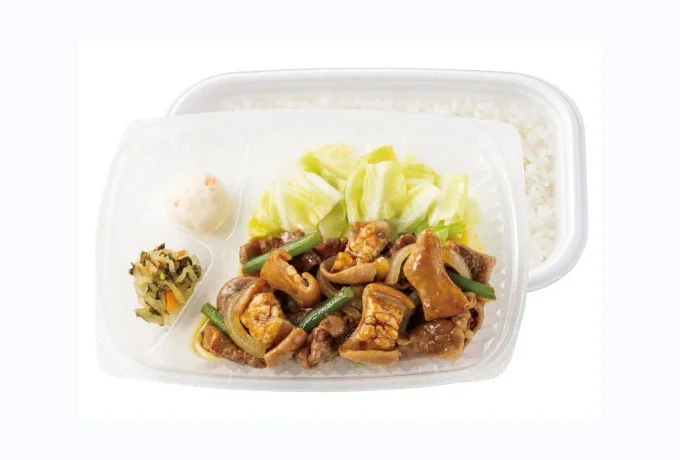 セパレートタイプで副菜も楽しめる「牛カルビ&ホルモン弁当」