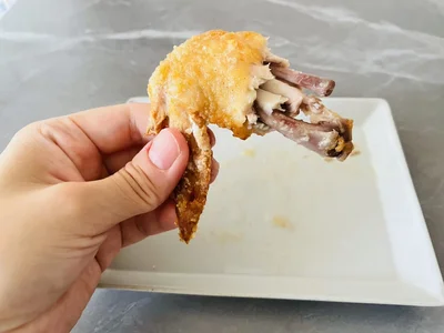 「手羽先は骨にお肉が残って食べにくい…」を解消する裏ワザ！（▶用意するものは？）