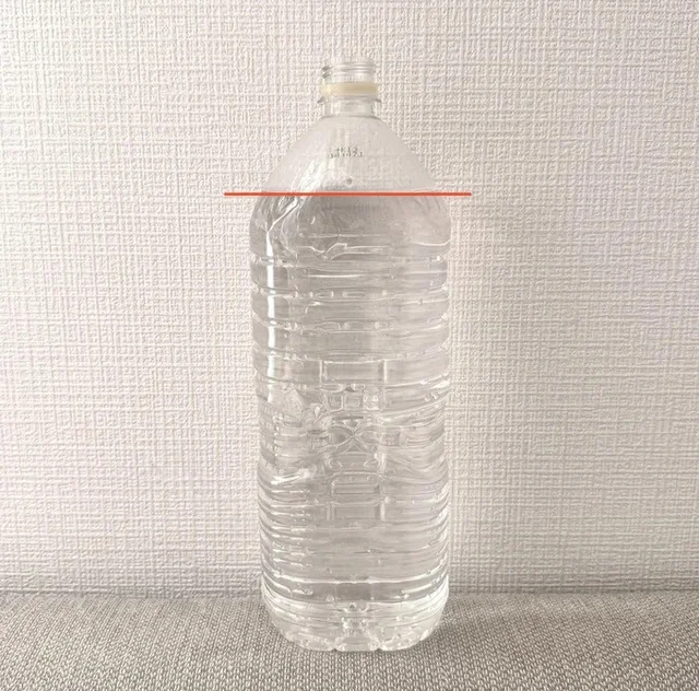 「本当にペットボトル1本で排水口の汚れがドバッと出てきたあ！」洗剤不要！ぬめり・臭いを簡単にすっきりさせる方法