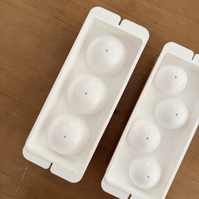 ダイソーの製氷器