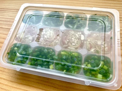 製氷皿は蓋付きがおすすめです！（▶次へ）