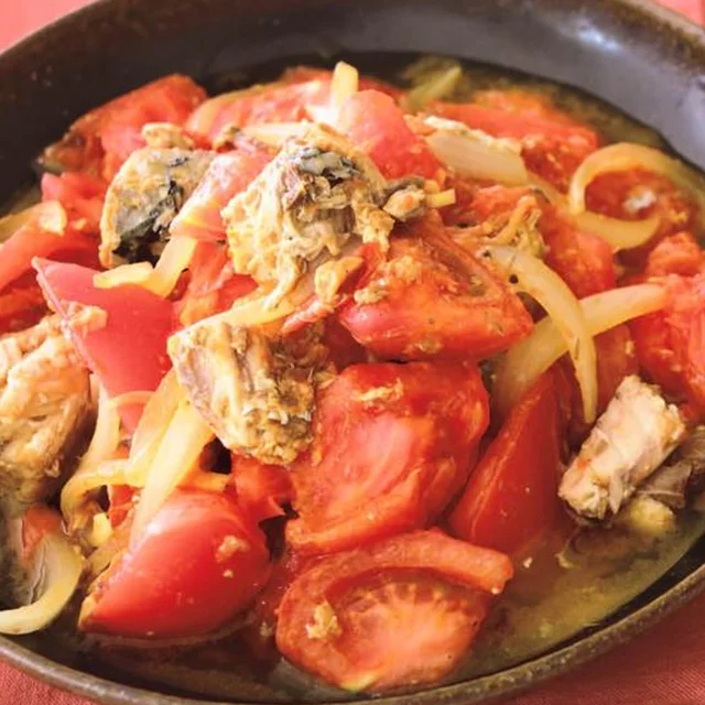さば缶にトマトのうまみをプラス「トマトとさば缶のカレー炒め」