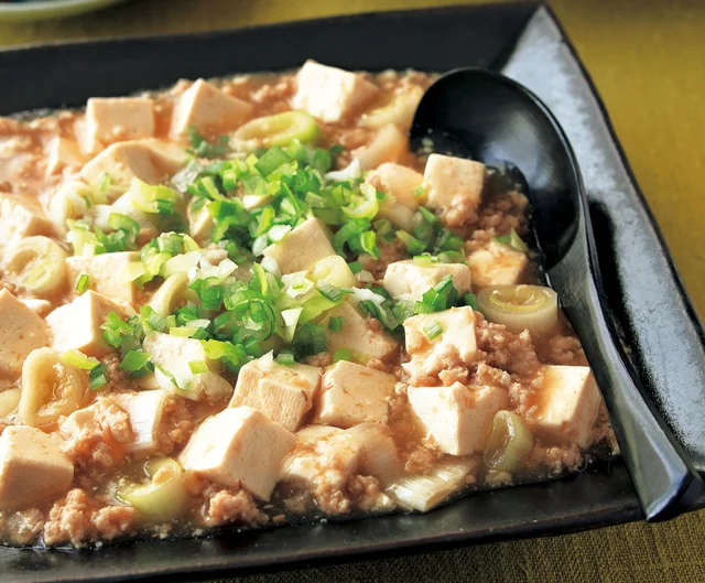 辛味を抑えて子どもにも食べやすい「白麻婆豆腐」