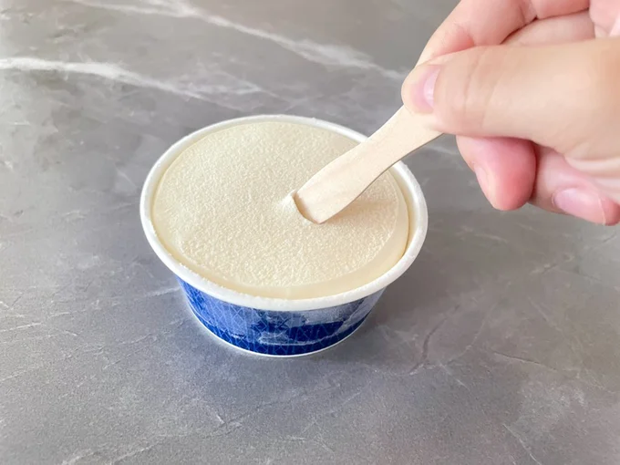 冷凍庫から出したアイスクリームがカチカチで、食べにくい(▶対策法は?)