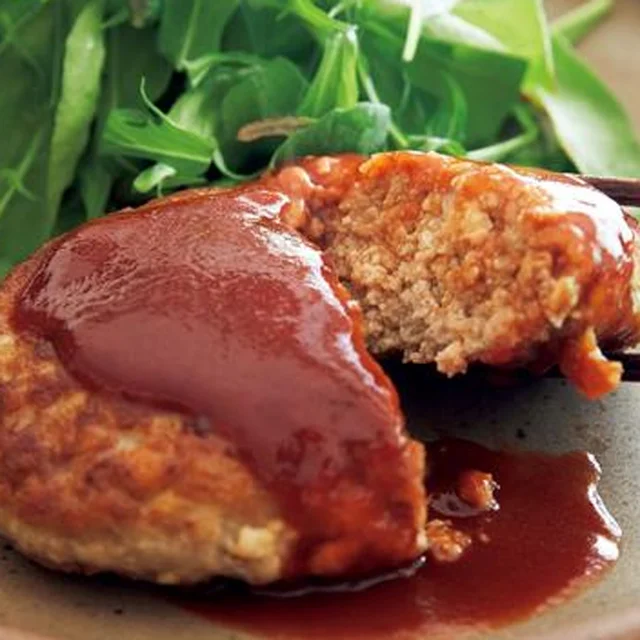 カロリーオフでいいこと尽くし！たっぷり豆腐でふっくら食感「豆腐ハンバーグ」