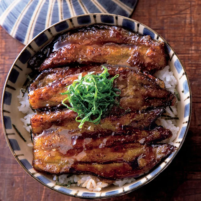 たれも食感もまるでうなぎ!?「なすのかば焼き丼」【笠原将弘の作り続けたいおかず】