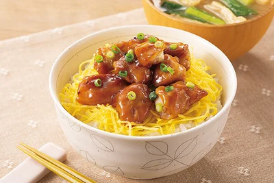 やきとり丼にアレンジ！