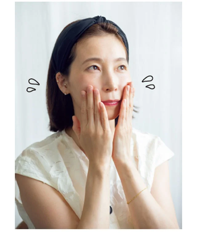 すすぎが足りないと、ぬるぬるの状態で洗顔することに。ぬるま湯で、20回以上はすすぎましょう