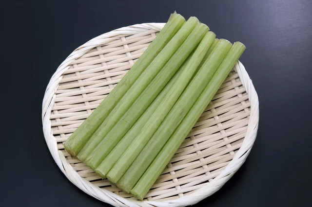 日本の伝統野菜「ふき」