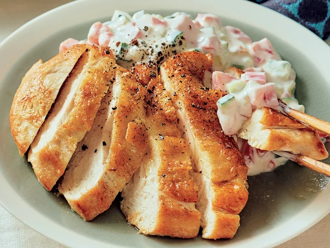 チキンソテー ヨーグルトソース