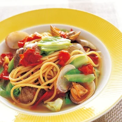 砂抜きタイプを買えば手間が半減♪ 旬のあさりを使った野菜のパスタ5選