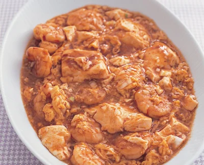 豆腐でおいしくボリュームアップ！家計にもうれしいかさ増しレシピ「焼き餃子」「えびチリ」