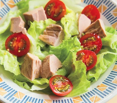 刺し身用のかつおで作り置き！「自家製ツナ水煮」と活用レシピ