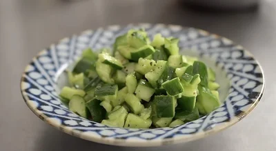 いままでのサラダと全然違う…たった3分で作るきじま流“キュウリだけサラダ”に驚いた