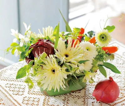 野菜も花として引き立てるスタイリッシュコーデ