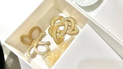 小さいものを収納するのに便利▶2種類のケースを合わせると