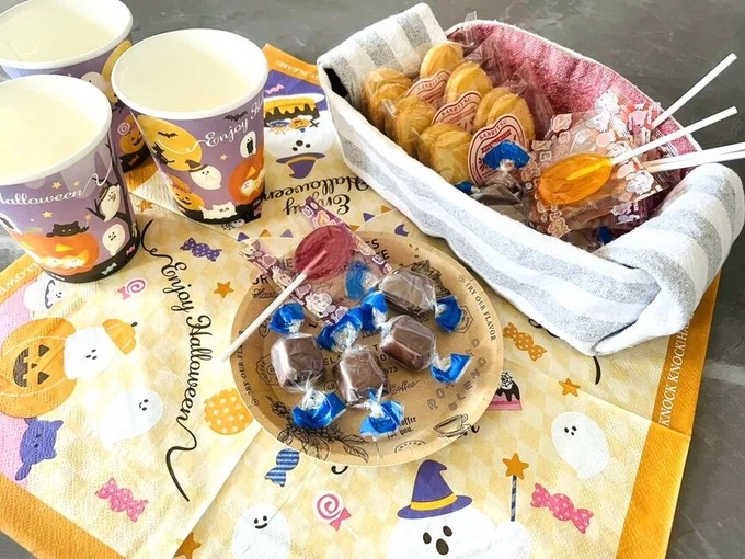 お菓子を入れると、テーブルの上がごちゃごちゃしない！（▶注意点も…）