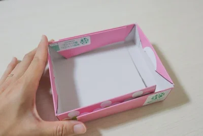 カットしたパーツ同士を重ねる（▶完成形をチェックする）