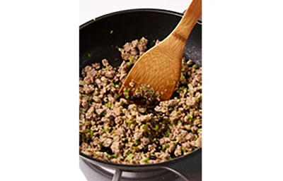 豆豉は刻まずに加えてOK