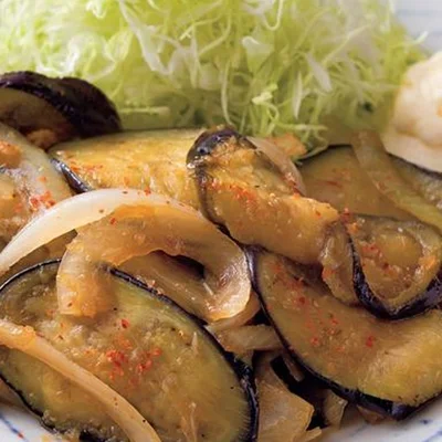 豚肉なし！野菜だけで大満足できる笠原将弘さんの「秋なすのしょうが焼き」