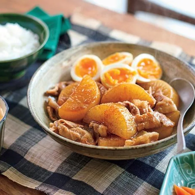 「豚バラ大根のにんにくオイスター煮」