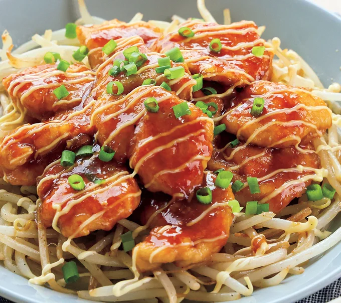 照りうまのしょうがだれが、とり肉にからんで絶品!