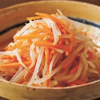 「もやしとにんじんにごまポン酢」