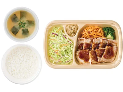 テイクアウトもできて便利な「国産ポークカットステーキ定食」