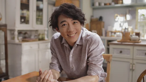 高橋一生がお兄ちゃん、あなたは妹！ 兄からの優しい言葉と料理で元気回復