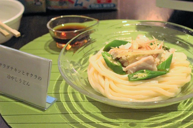 冷凍うどんの本領発揮は夏！ レンジ調理＆アレンジも自在