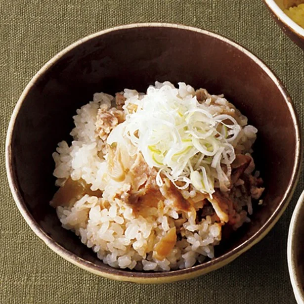 「エスニック風豚の炊き込みご飯」