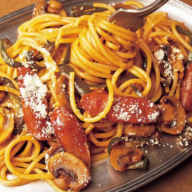 みんな大好き定番パスタ♪ 冷蔵庫の余りもので作れるナポリタン5選