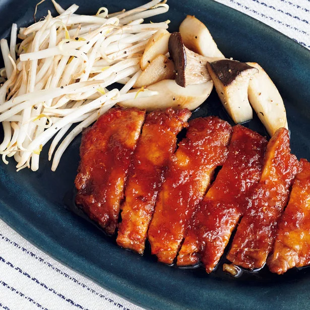 たっぷりソースでご飯が進む♪ 厚切りで食べごたえのある豚肉おかず3選