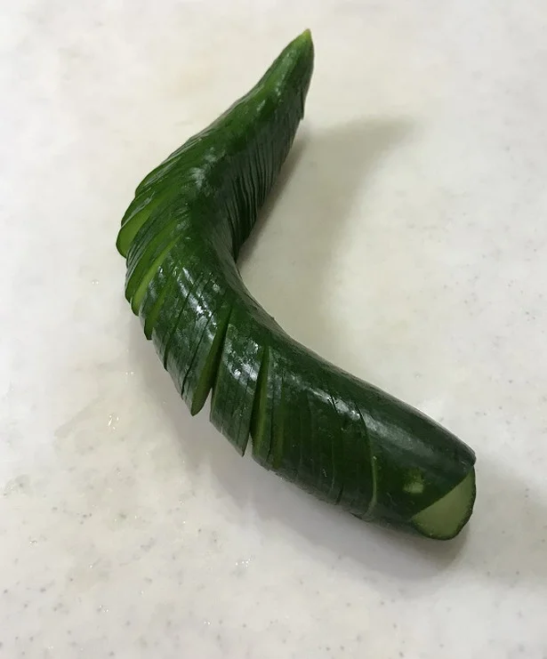 じゃばらへびきゅうり にチャレンジ でも蛇腹切りってどうやるの レタスクラブ