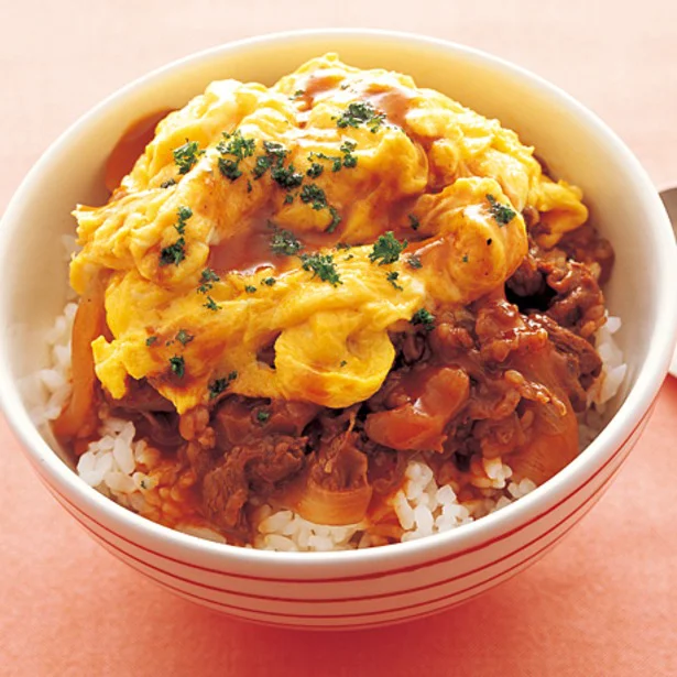 「ふわふわオムハヤシ丼」