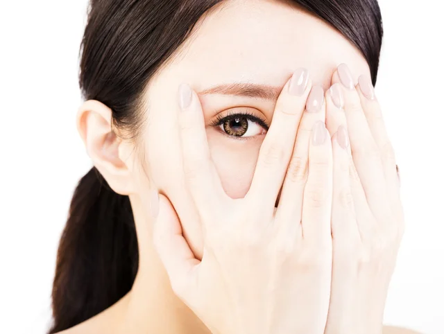人の顔色をうかがっていたら幸せにもなれない　DJあおいの「人付き合いの処方箋」(17)【連載】
