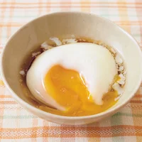 料理のおいしさレベルを激変させる電子レンジ「簡単温泉卵」が便利すぎ！