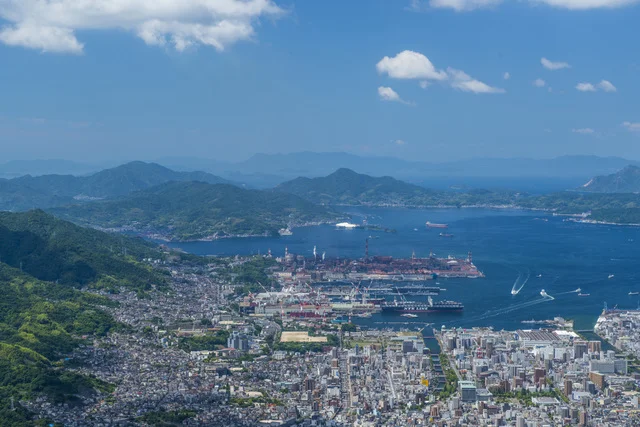 【写真】替え歌に本気で挑む呉市