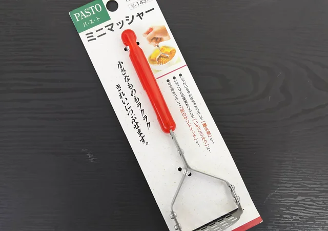 離乳食作りにも便利！ キャンドゥの「ミニマッシャー」ならラク＆効率的につぶせる♪