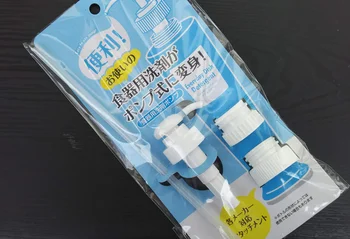 100均で発見！ 食器用洗剤の詰め替えボトルに取り付けOK＆ポンプ式に変身の便利グッズ