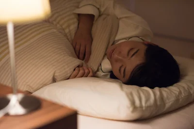 世界と比べても短い日本人の“睡眠時間”