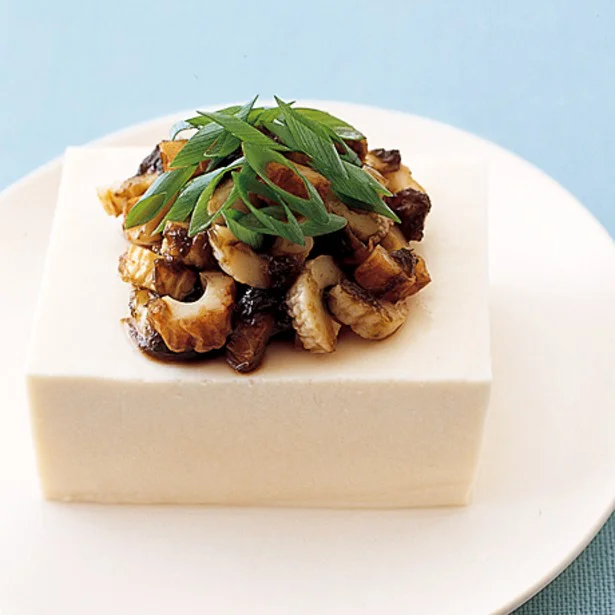 そう来た!? 冷蔵庫の「のりのつくだ煮」とちくわで、冷ややっこがウマウマに!