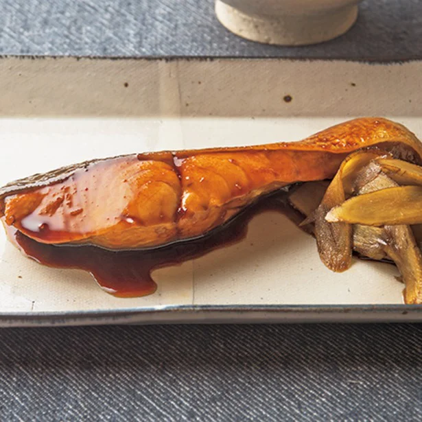ご飯が進む甘辛おかず！ 実はとっても簡単に作れる鮭の照り焼き